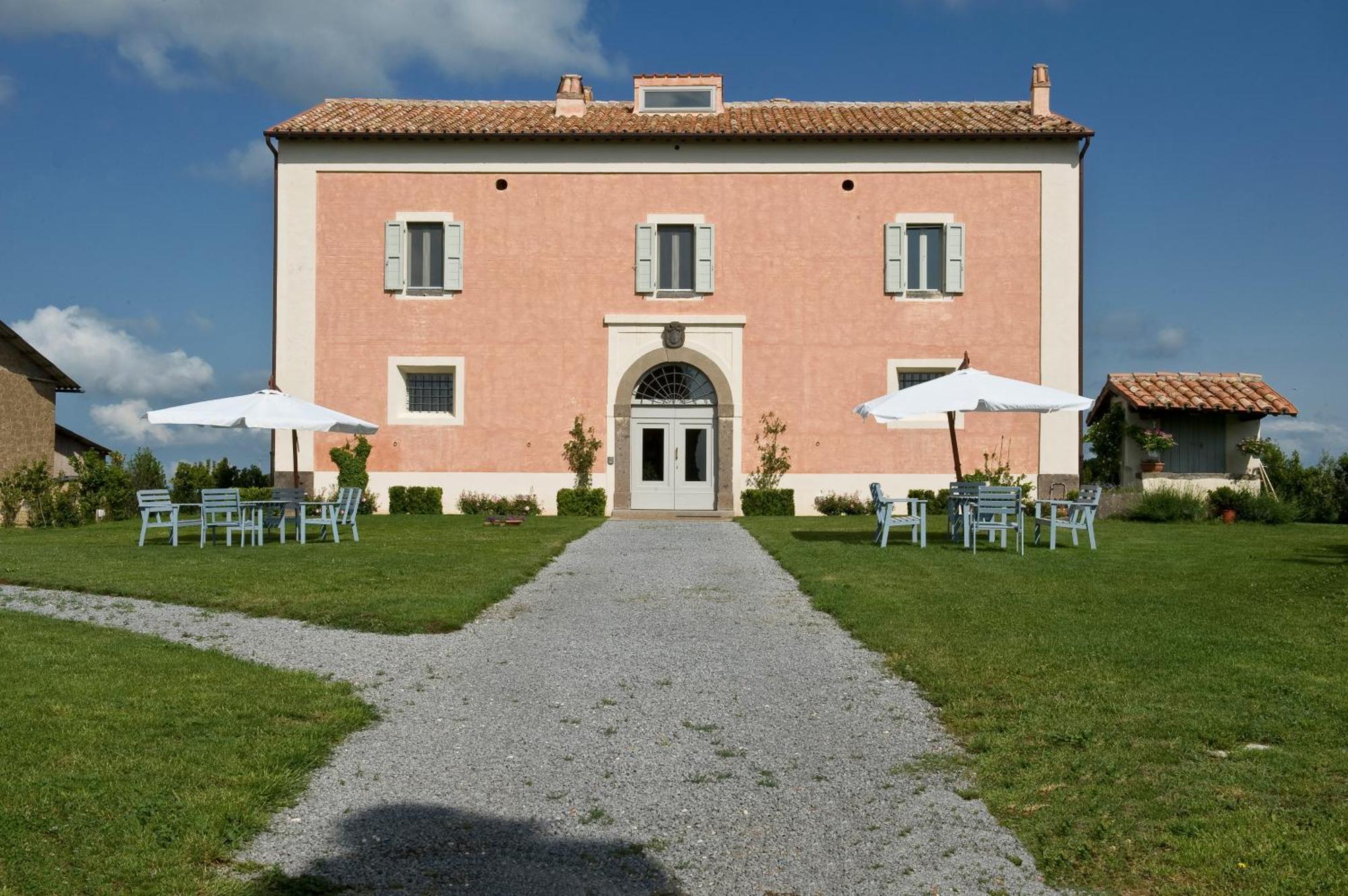 Agriturismo Casale Bonaparte Cellere Bagian luar foto