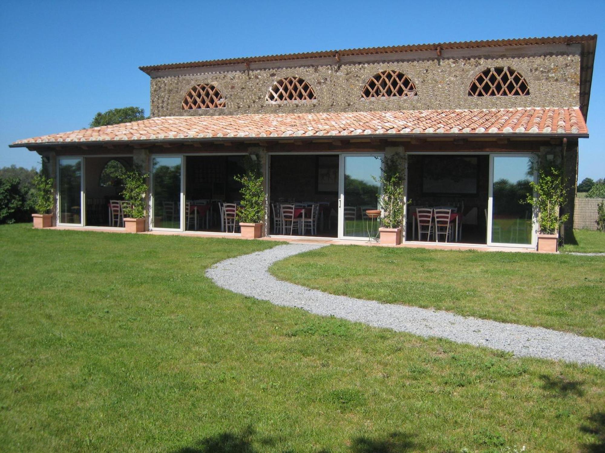 Agriturismo Casale Bonaparte Cellere Bagian luar foto