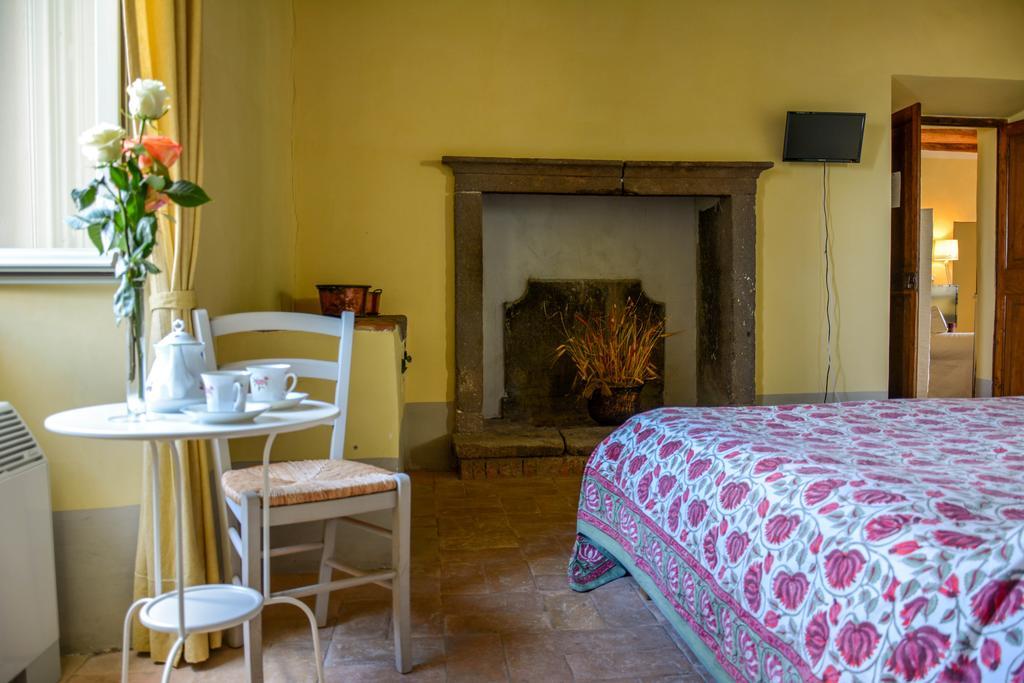 Agriturismo Casale Bonaparte Cellere Bagian luar foto