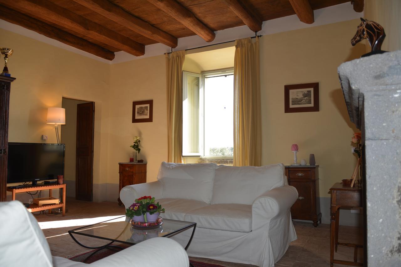 Agriturismo Casale Bonaparte Cellere Bagian luar foto