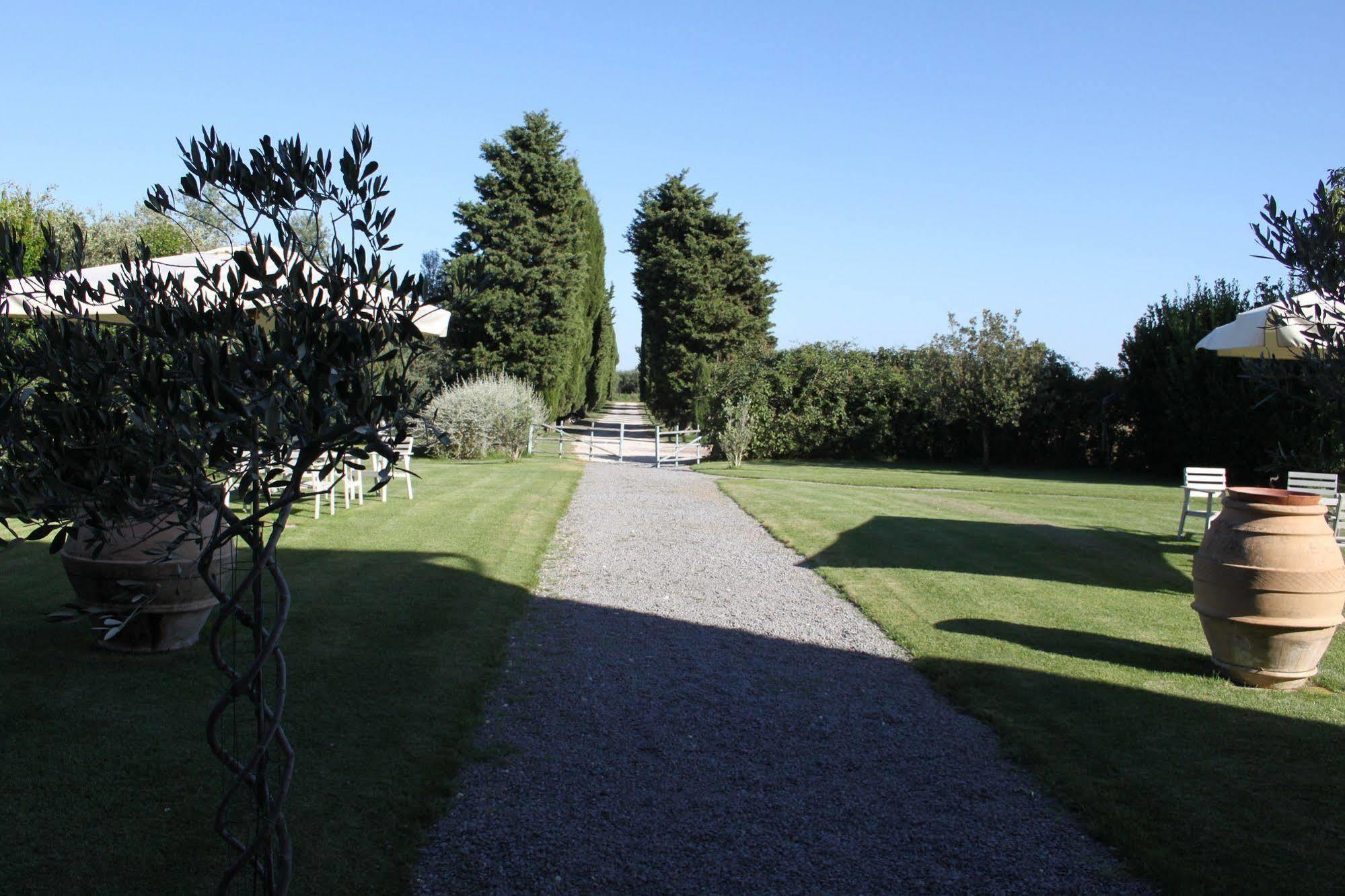 Agriturismo Casale Bonaparte Cellere Bagian luar foto